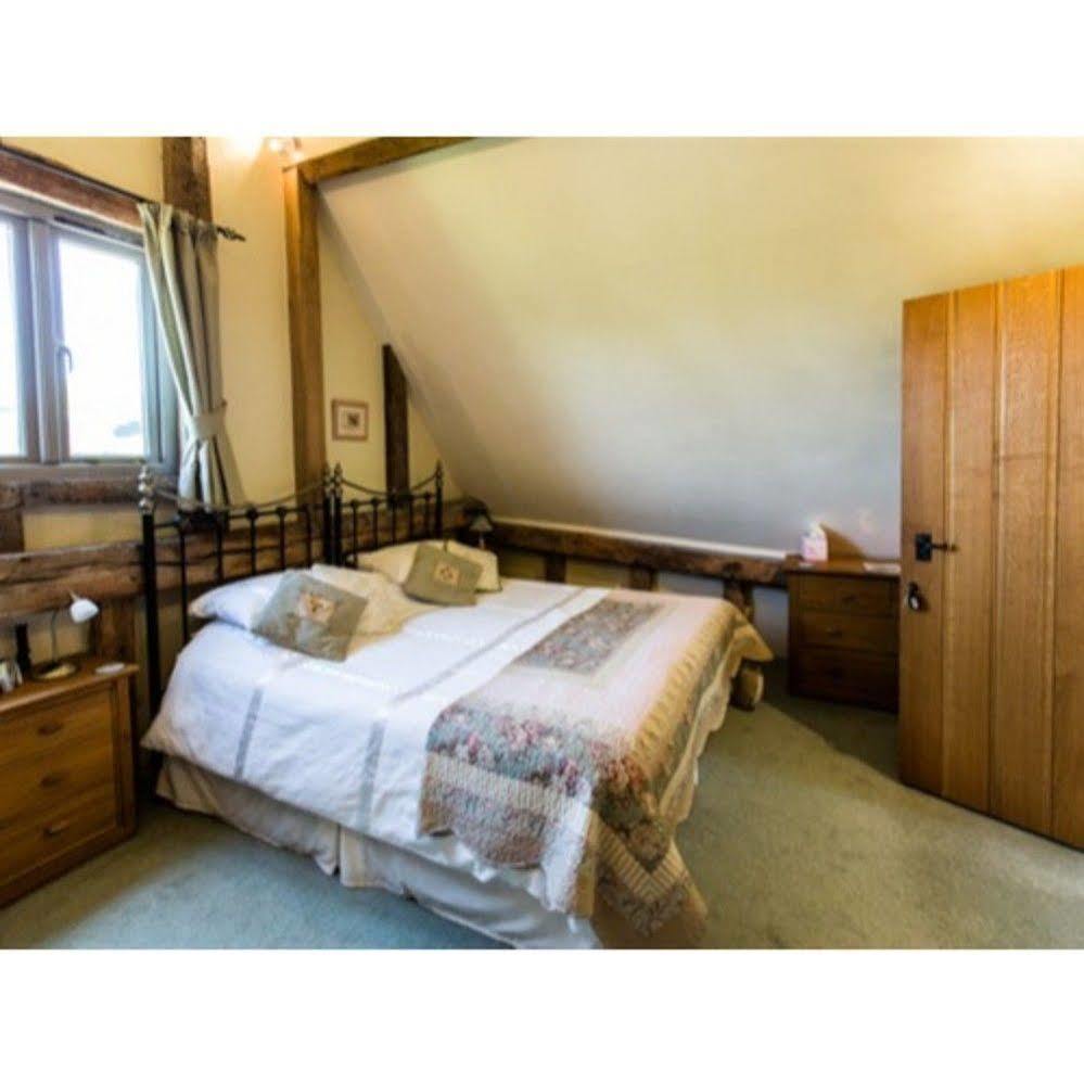 Oak Farm Barn 호텔 Beyton 외부 사진